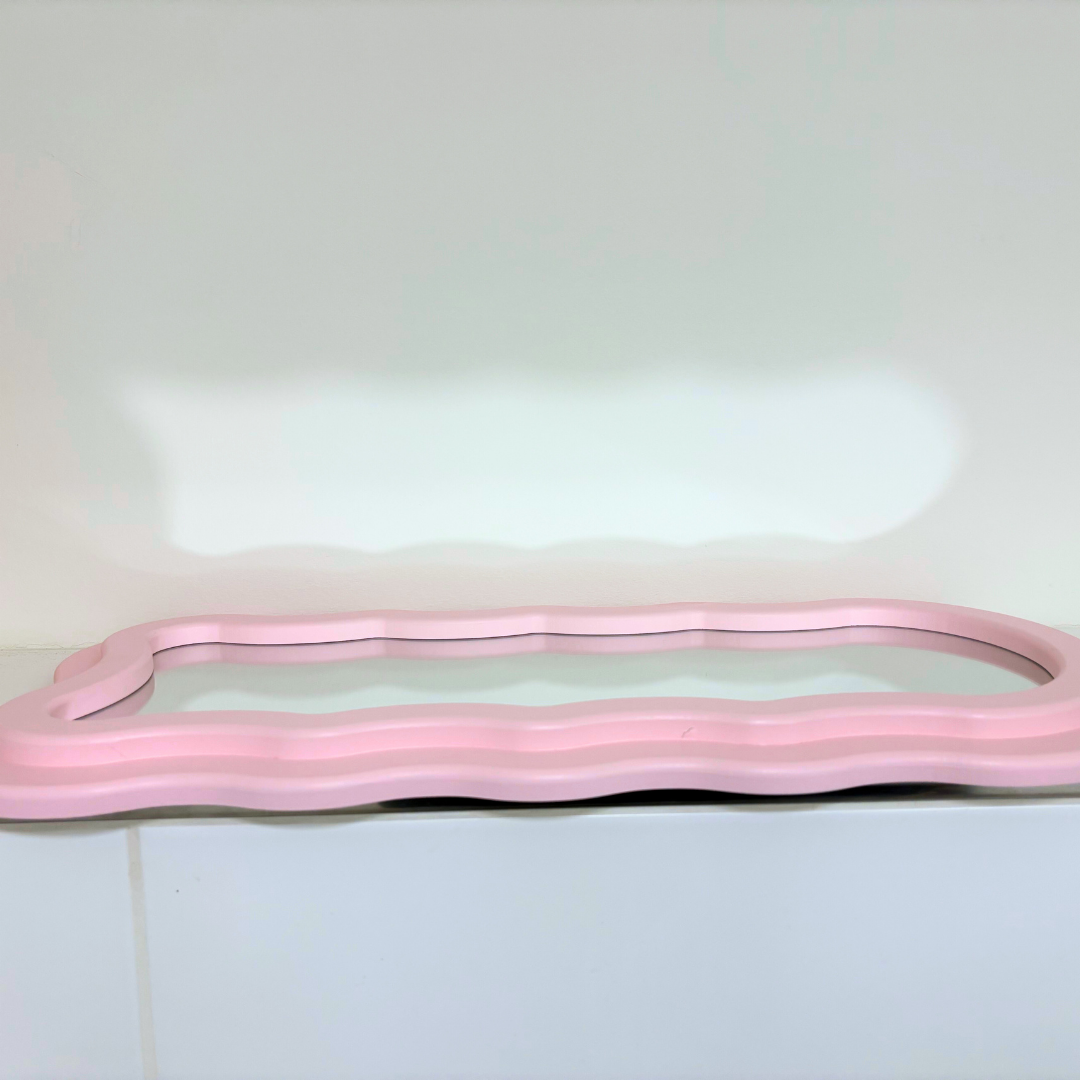 Großer Wellen-Spiegel in Rosa