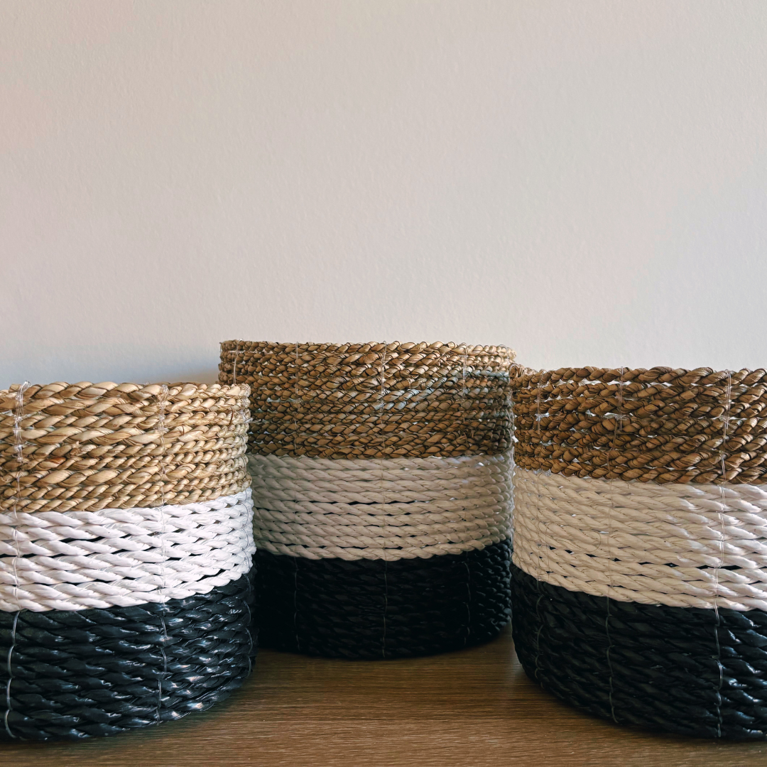 Tricolor-Korb