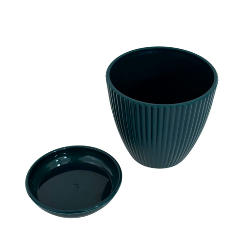 Blumentöpfe in Smaragdgrün