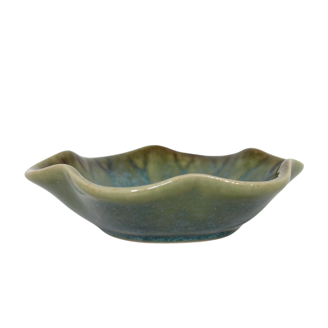 Kleiner Keramik-Teller in Pastell