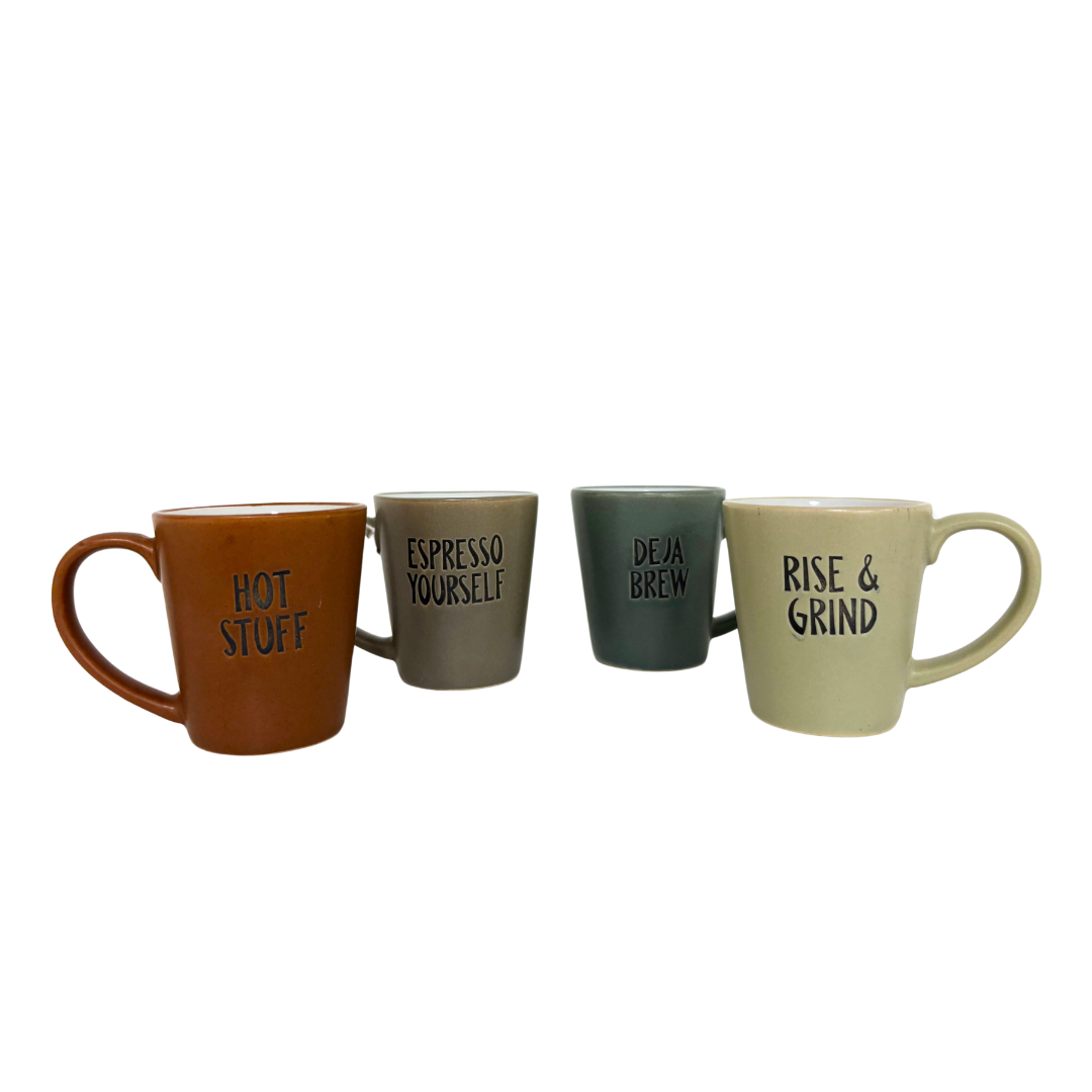 Kleine Kaffee-Tasse mit Spruch