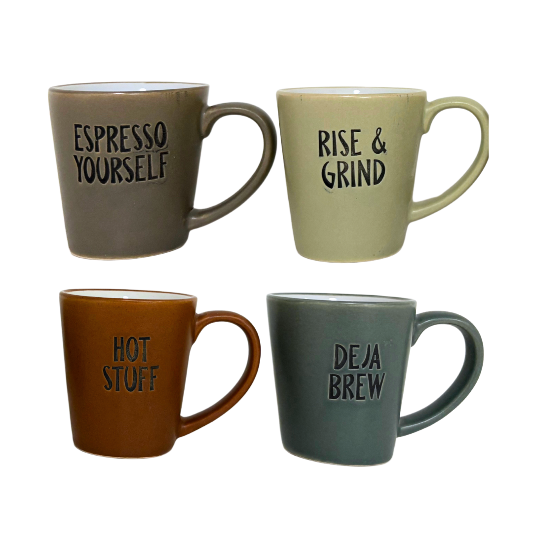 Kleine Kaffee-Tasse mit Spruch