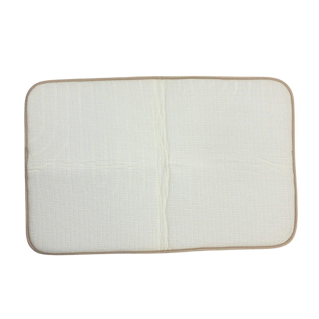 Beige Badematte mit Strukturmuster
