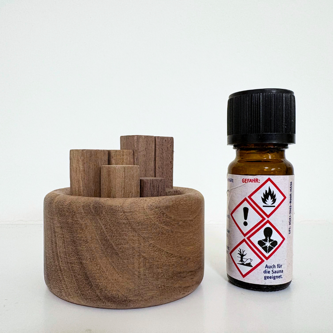 Walnussholz Diffusor mit Aromastäbchen