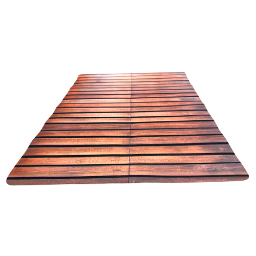 Badematte in Holzoptik